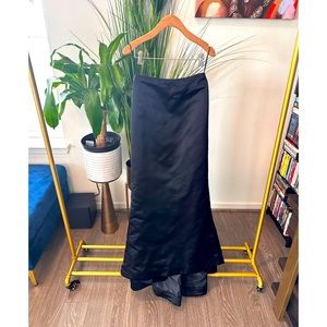 Reem Acra Maxi Trumpet Skirt in Black - Size 4